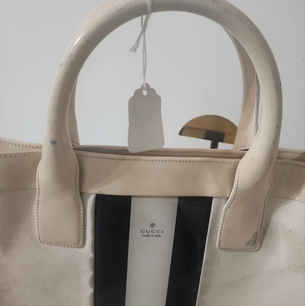 Gucci Beige and Navy Women's Tote Bag - Picture 4 of 10